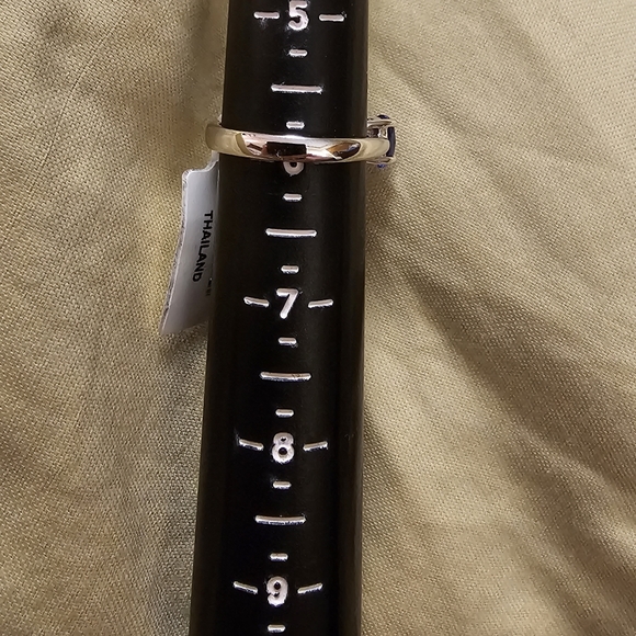 Sz 6, Dainty Solitaire Tanzanite Ring, 925 Silver,Rhodium,& Rough Sample of Tanz - Picture 13 of 13